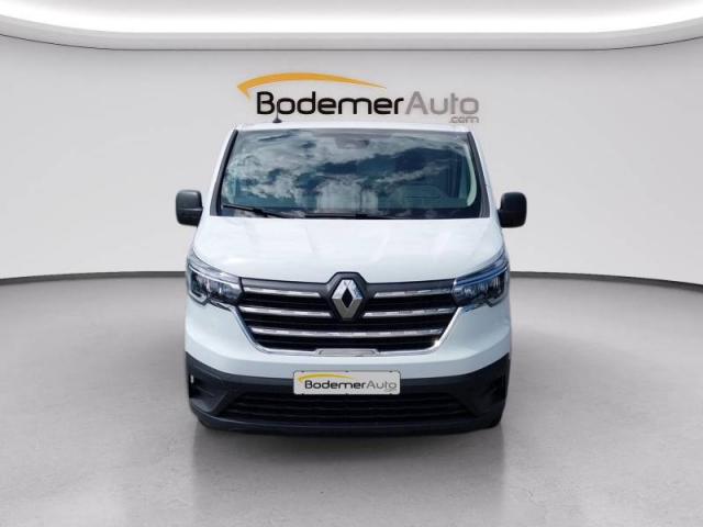 Renault Trafic image 8