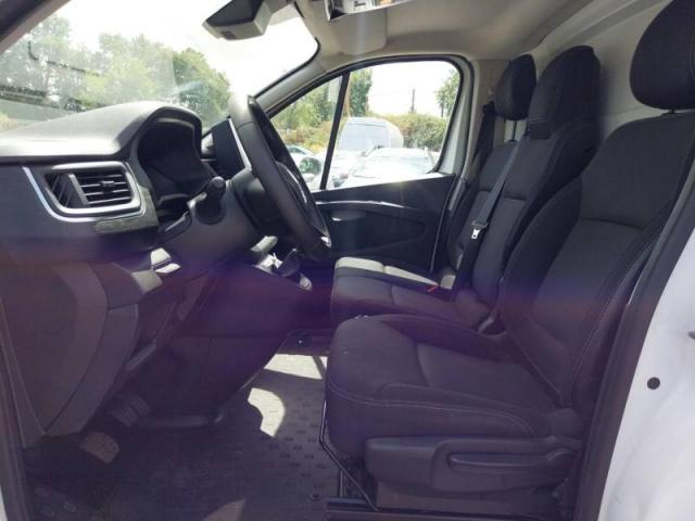 Renault Trafic image 6