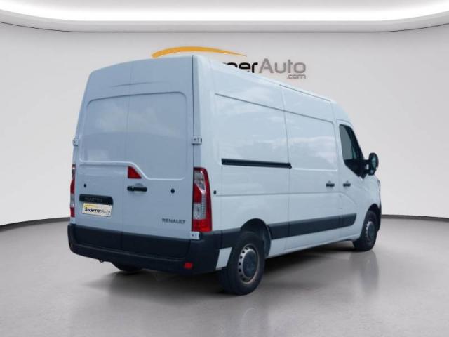 Renault Master image 1