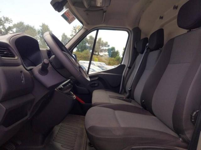 Renault Master image 3