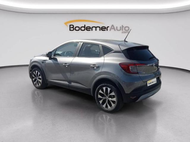 Renault Captur image 8