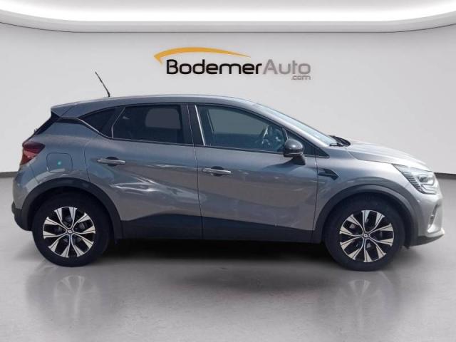 Renault Captur image 1
