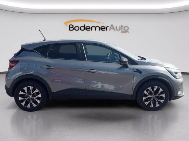 Renault Captur image 8