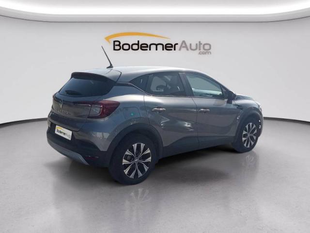 Renault Captur image 8