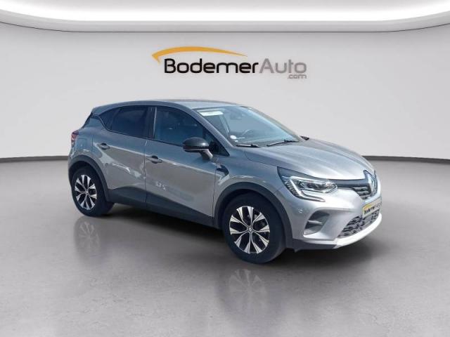 Renault Captur image 1