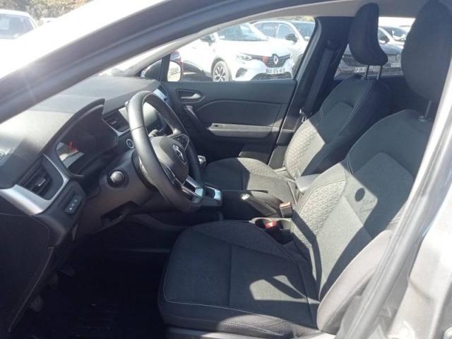Renault Captur image 8