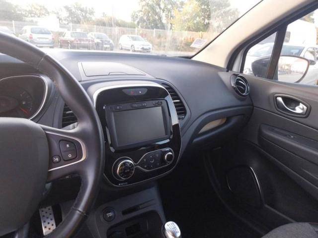 Renault Captur image 2