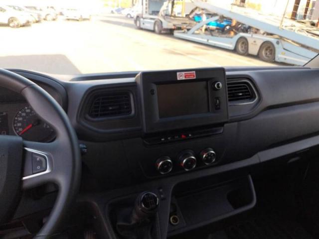 Renault Master image 5