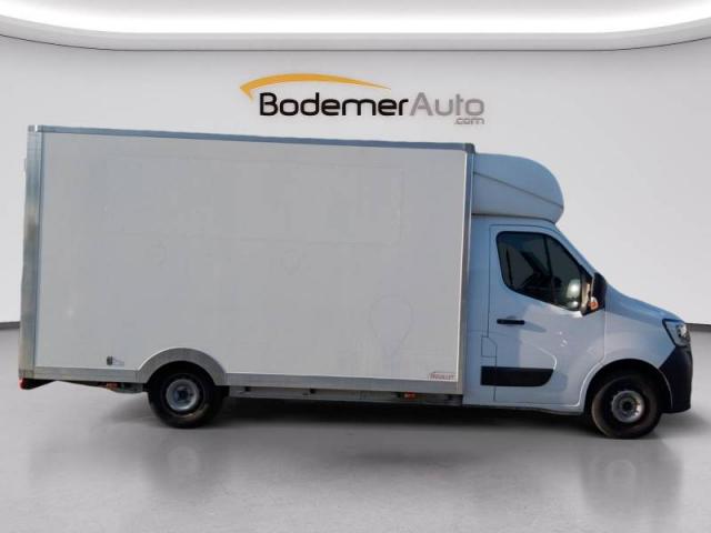 Renault Master image 8