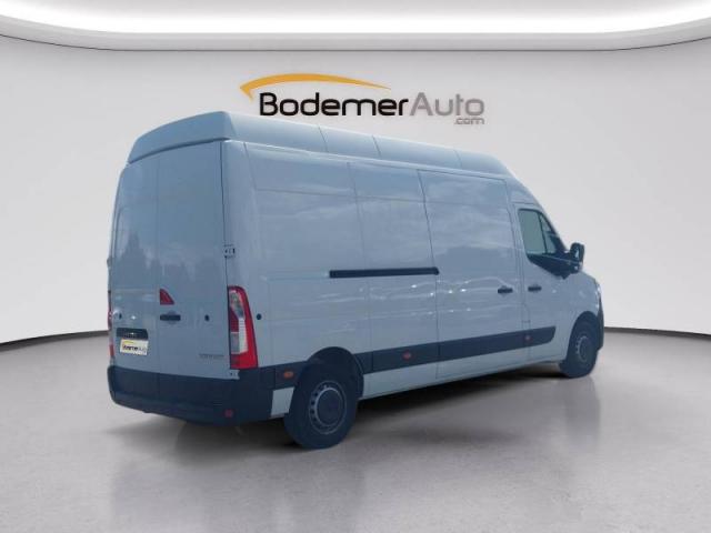 Renault Master image 1