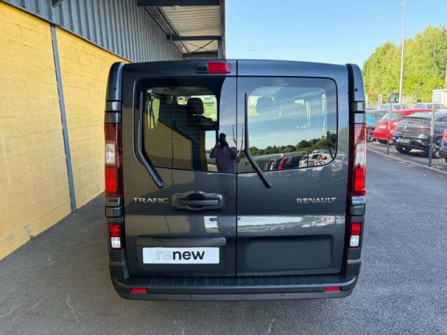 Renault Trafic image 9