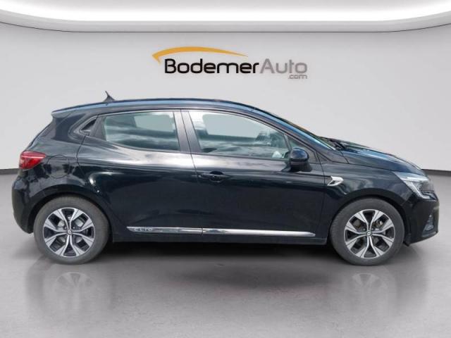 Renault Clio image 9