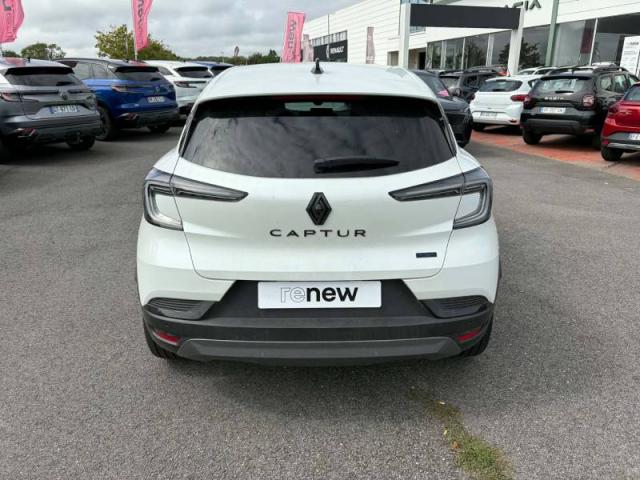 Renault Captur image 2