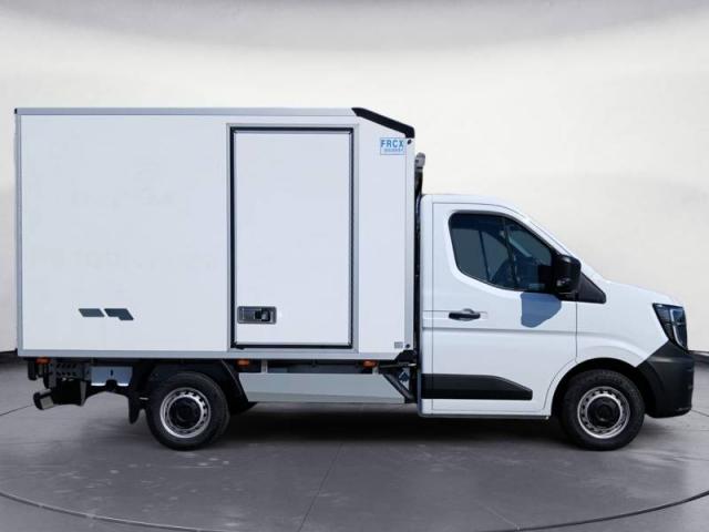 Renault Master image 9