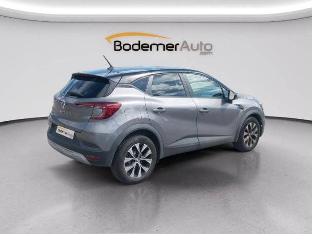 Renault Captur image 8