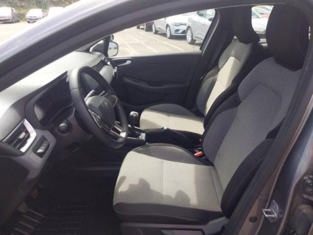 Renault Clio image 9