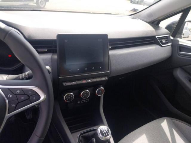Renault Clio image 9