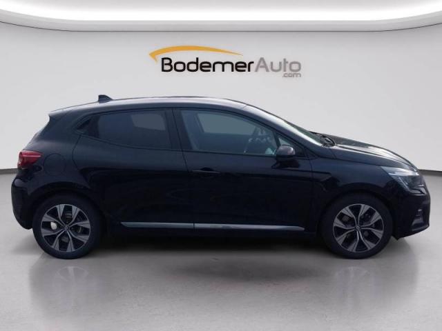 Renault Clio image 9