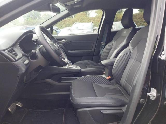 Renault Captur image 2