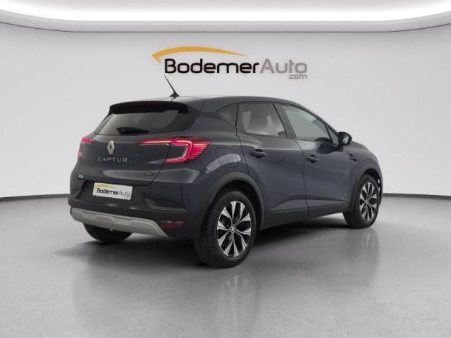 Renault Captur image 8