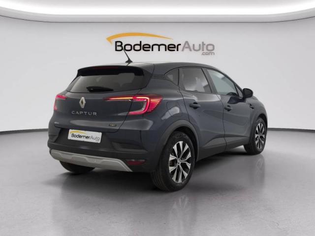 Renault Captur image 9