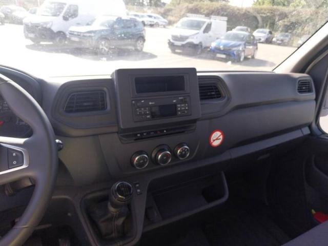 Renault Master image 3
