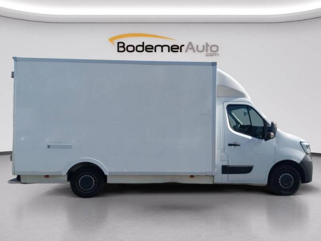 Renault Master image 8