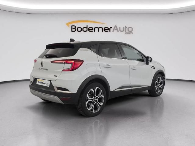 Renault Captur image 3