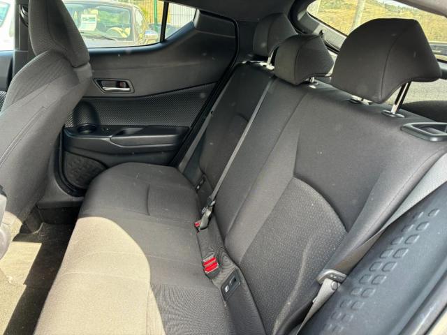 Toyota C-Hr image 3