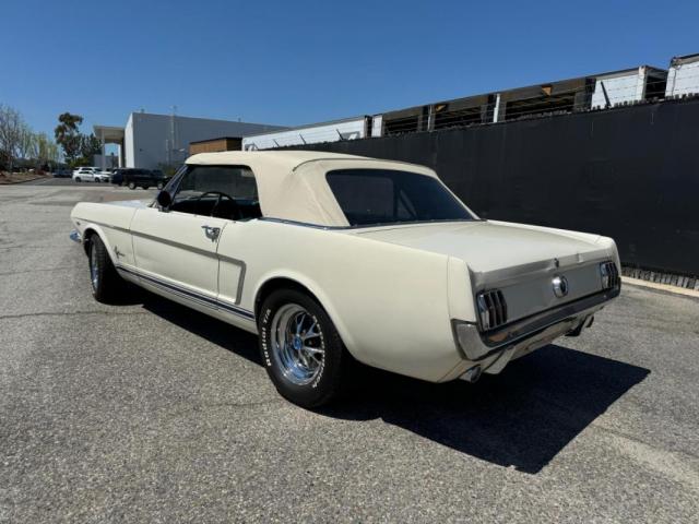 Ford Mustang image 7
