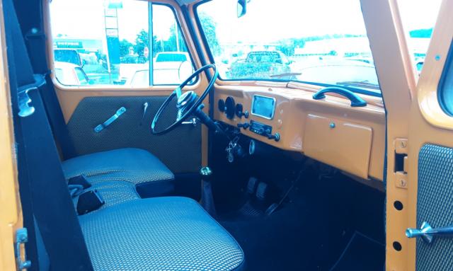 Ford F75 image 4