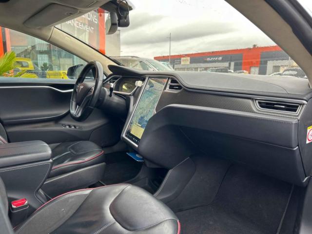 Tesla Model S image 1