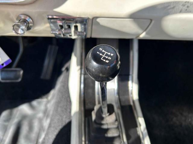 Ford Mustang image 5