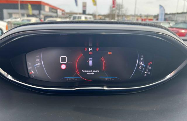 Peugeot 3008 image 3