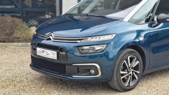 Citroen Grand C4 Spacetourer image 9