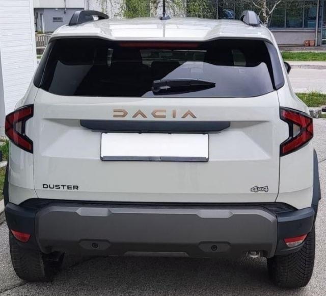 Dacia Duster image 1