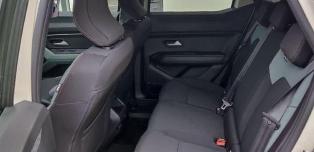 Dacia Duster image 8