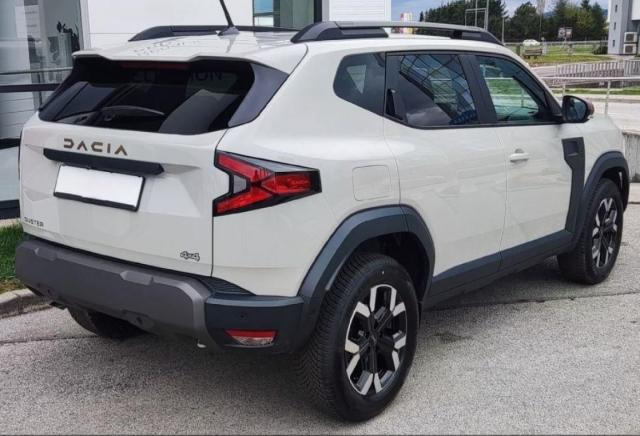 Dacia Duster image 2