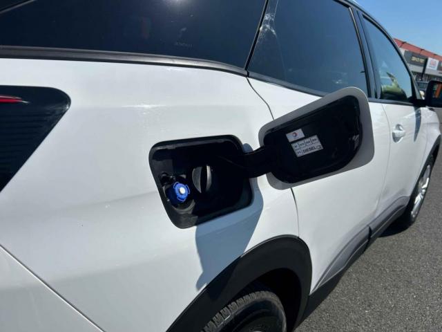 Peugeot 3008 image 8