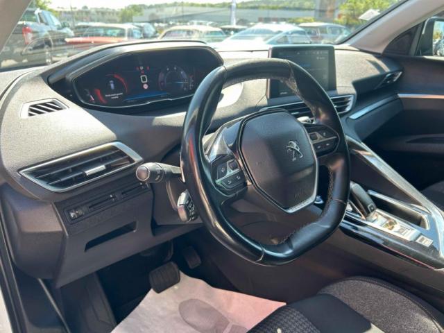 Peugeot 3008 image 6