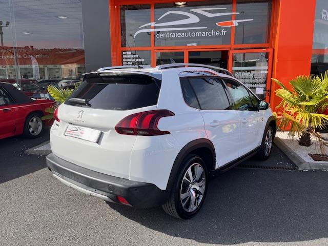 Peugeot 2008 image 4