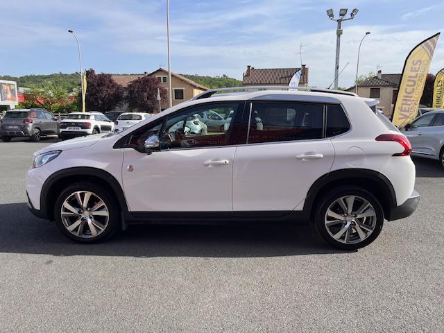 Peugeot 2008 image 3