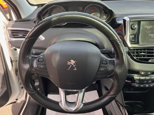 Peugeot 2008 image 5