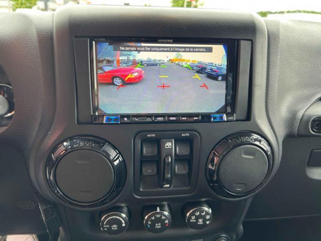 Jeep Wrangler Unlimited image 6