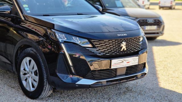 Peugeot 5008 image 9