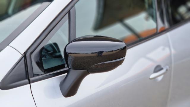 Renault Clio image 9