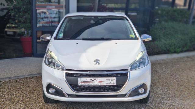 Peugeot 208 image 5