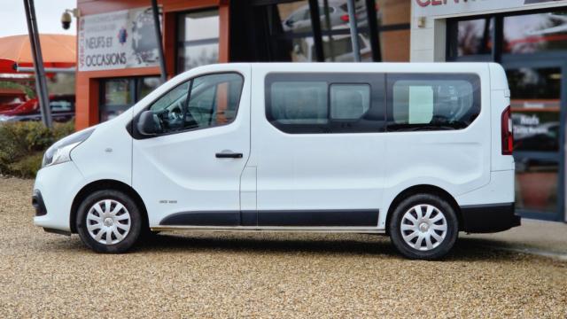 Renault Trafic image 3