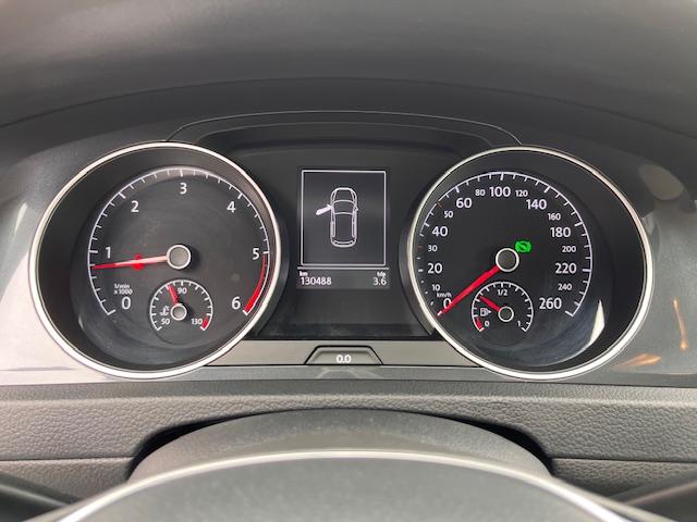 Volkswagen Golf image 4