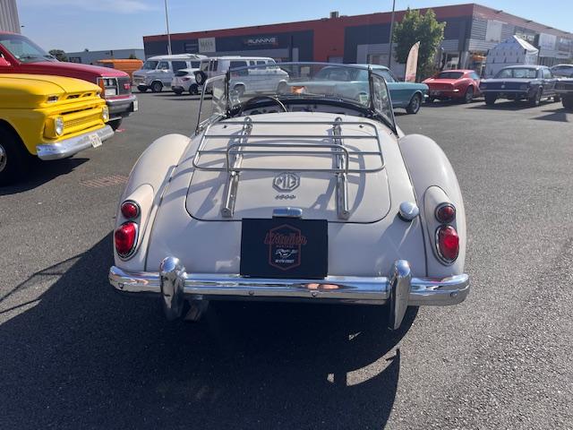 Mg Mga image 8